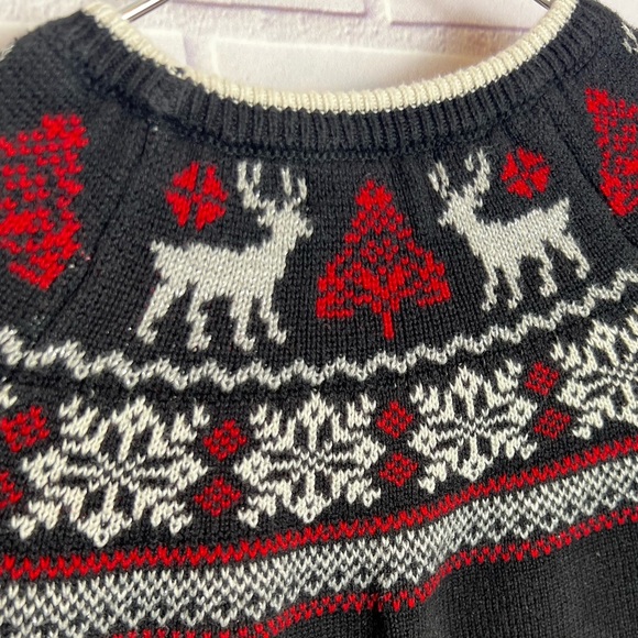 CHARTER CLUB girls Black and Red Sweater with Reindeer Pattern/size 6X - Picture 4 of 7